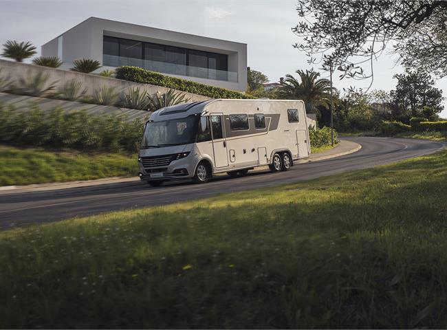 Znovu oceněný SUPERSONIC, šestou cenu is odnesl z Golden Motorhome 2024